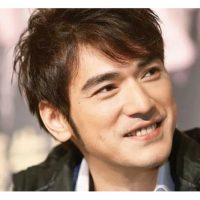 演员金城武过着隐居的生活,专注于农业